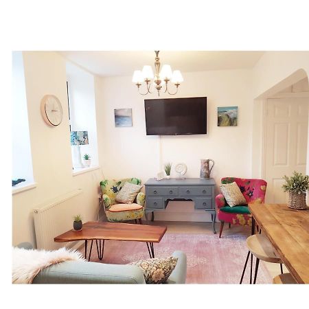 St Ives Apartment Private Parking With Garden 10 Minute Walk Into Town And Beach Extérieur photo
